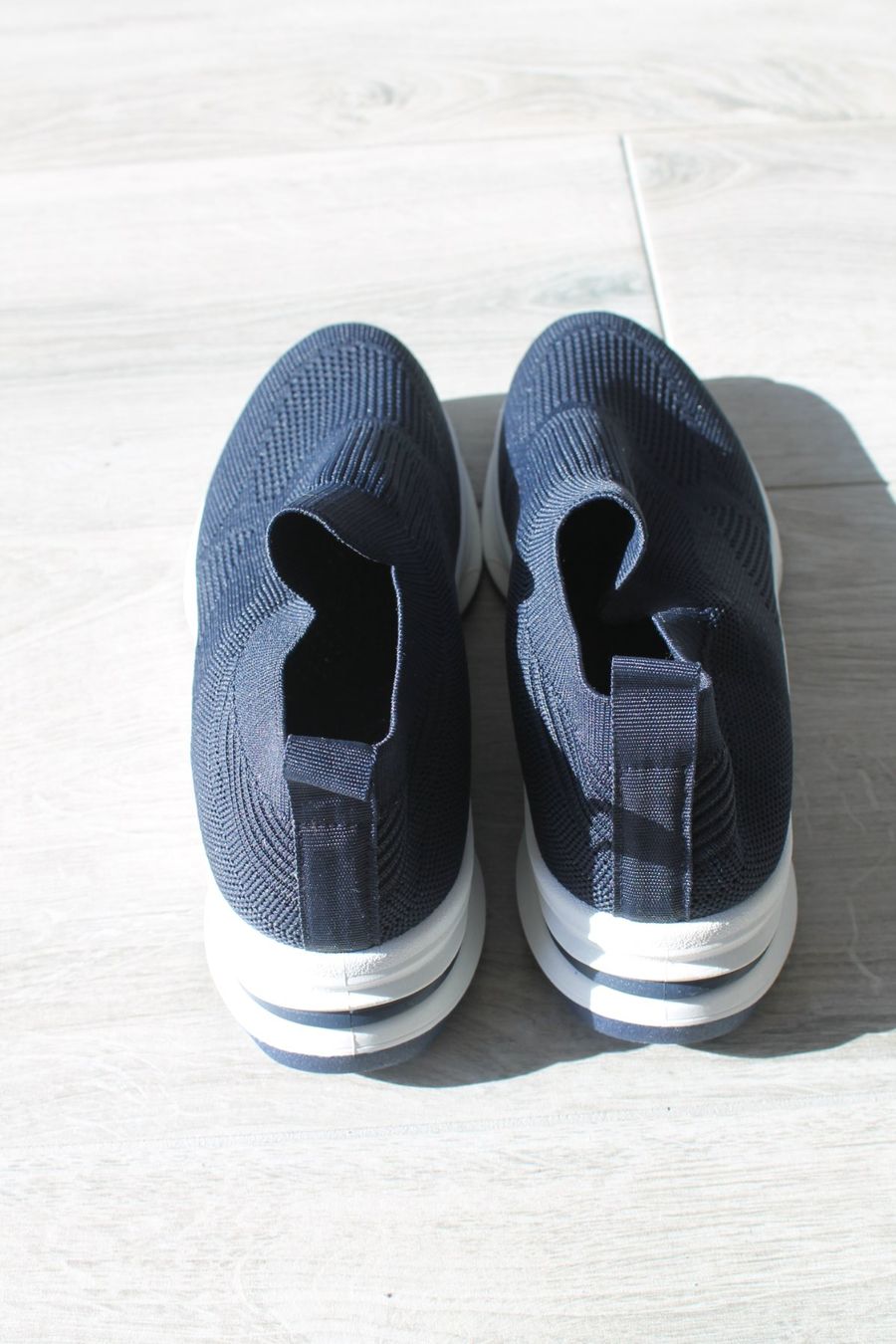 Herrenschuhe: Sneakers Neuves, taille 41 – Neu und originalverpackt aus Chez-le-Bart von jasse 2