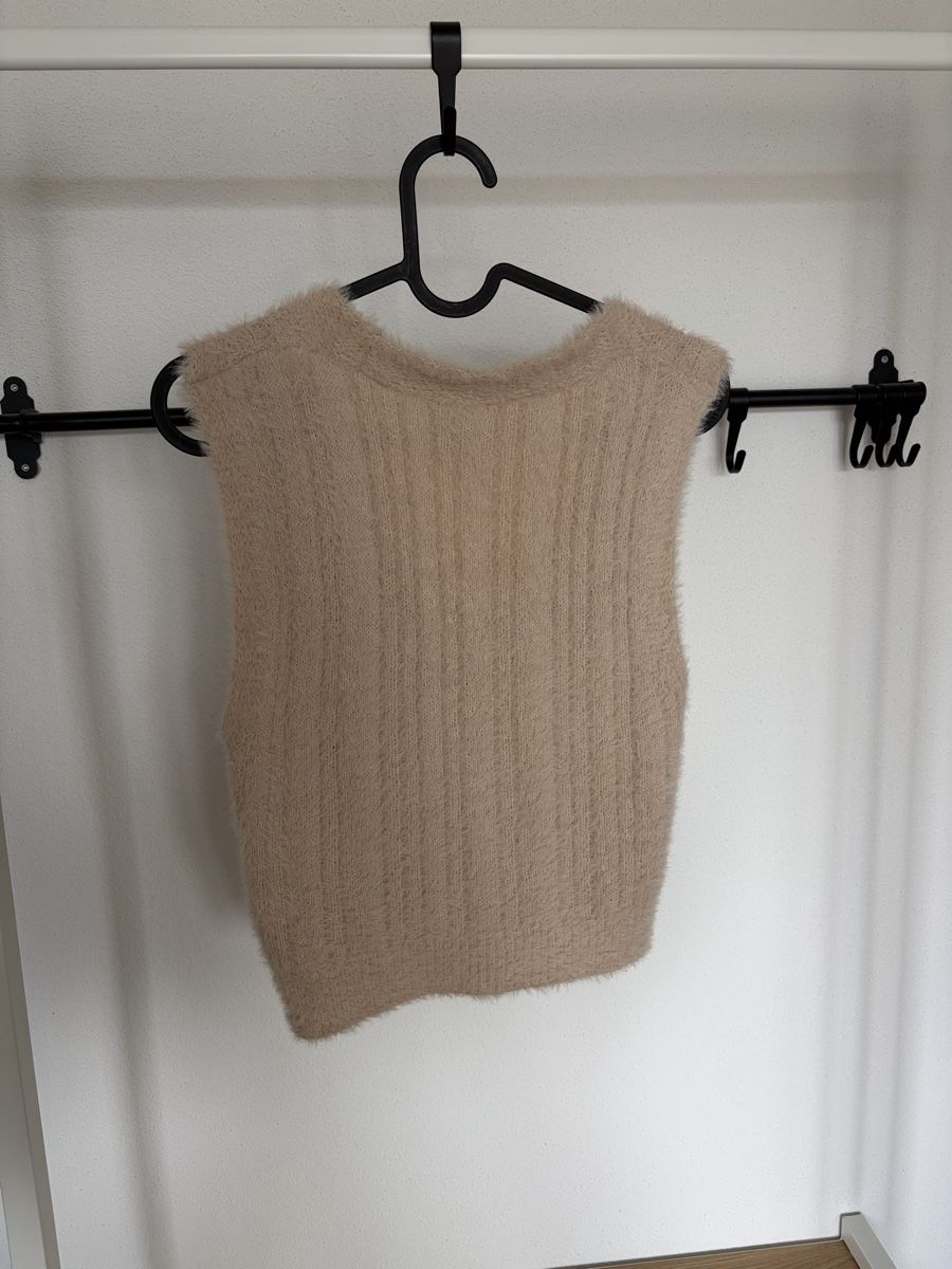 Top: DF Young Top Weste Beige XS – Usato da Emmenbrücke venduto da Leeaa.b 1