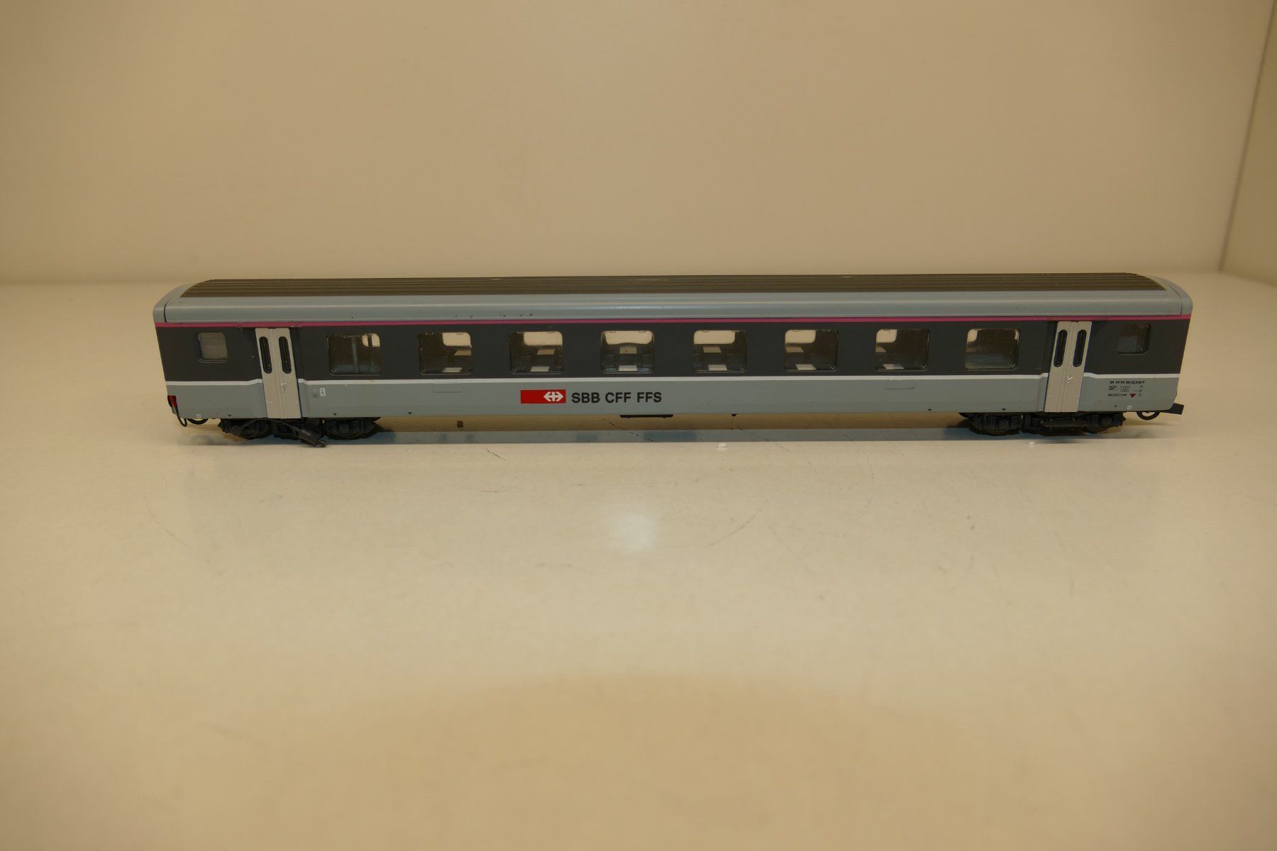 Roco Modellini di ferrovie: Roco H0: SBB Salonwagen Typ SR – Usato da Niederhasli venduto da rail-duerst 2