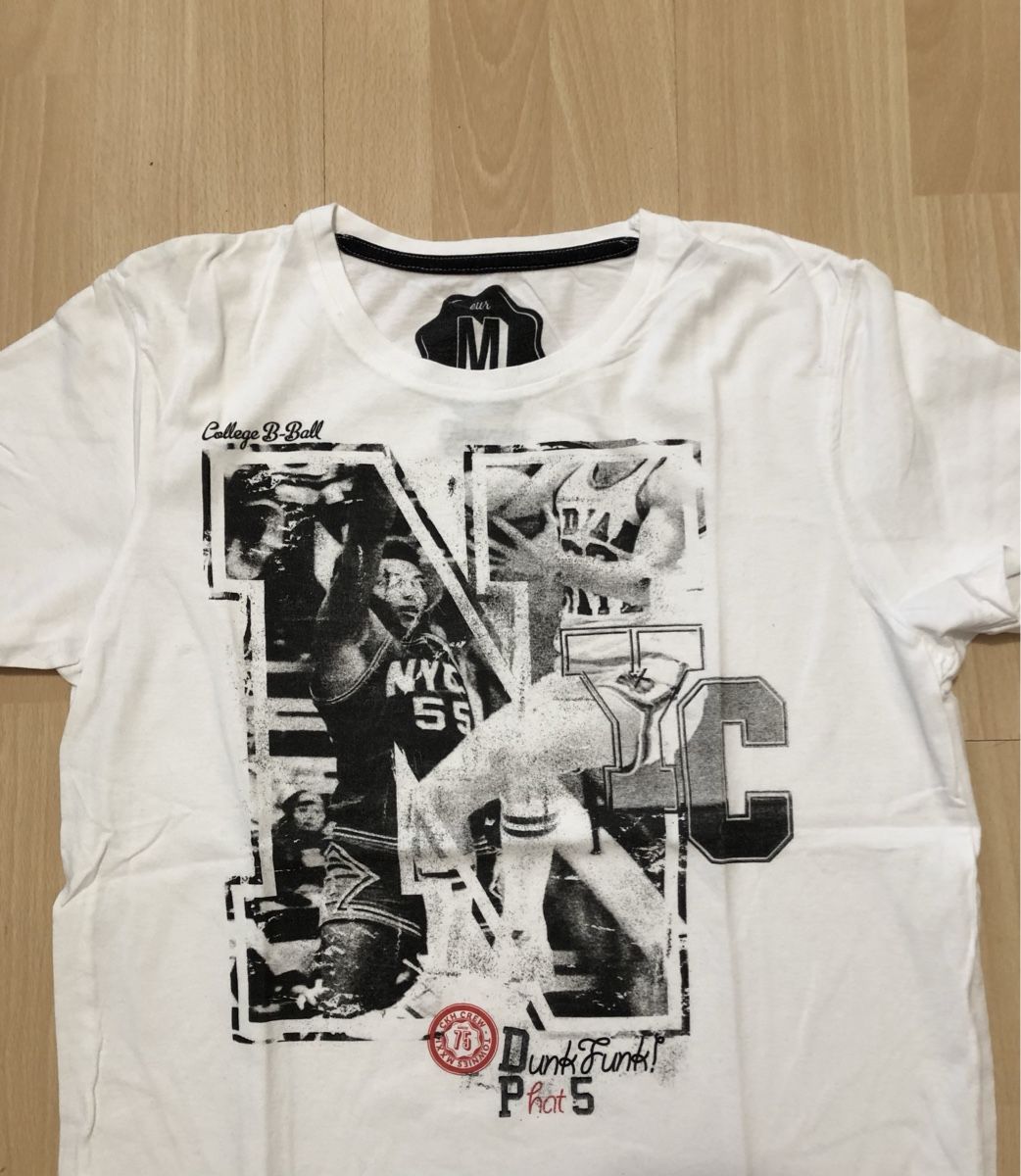 T-shirt: T-Shirt Gr.M – Usato da Chur venduto da vicky7 1
