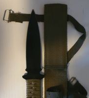 Couteau de lancer avec etui vert fabrication artisanale