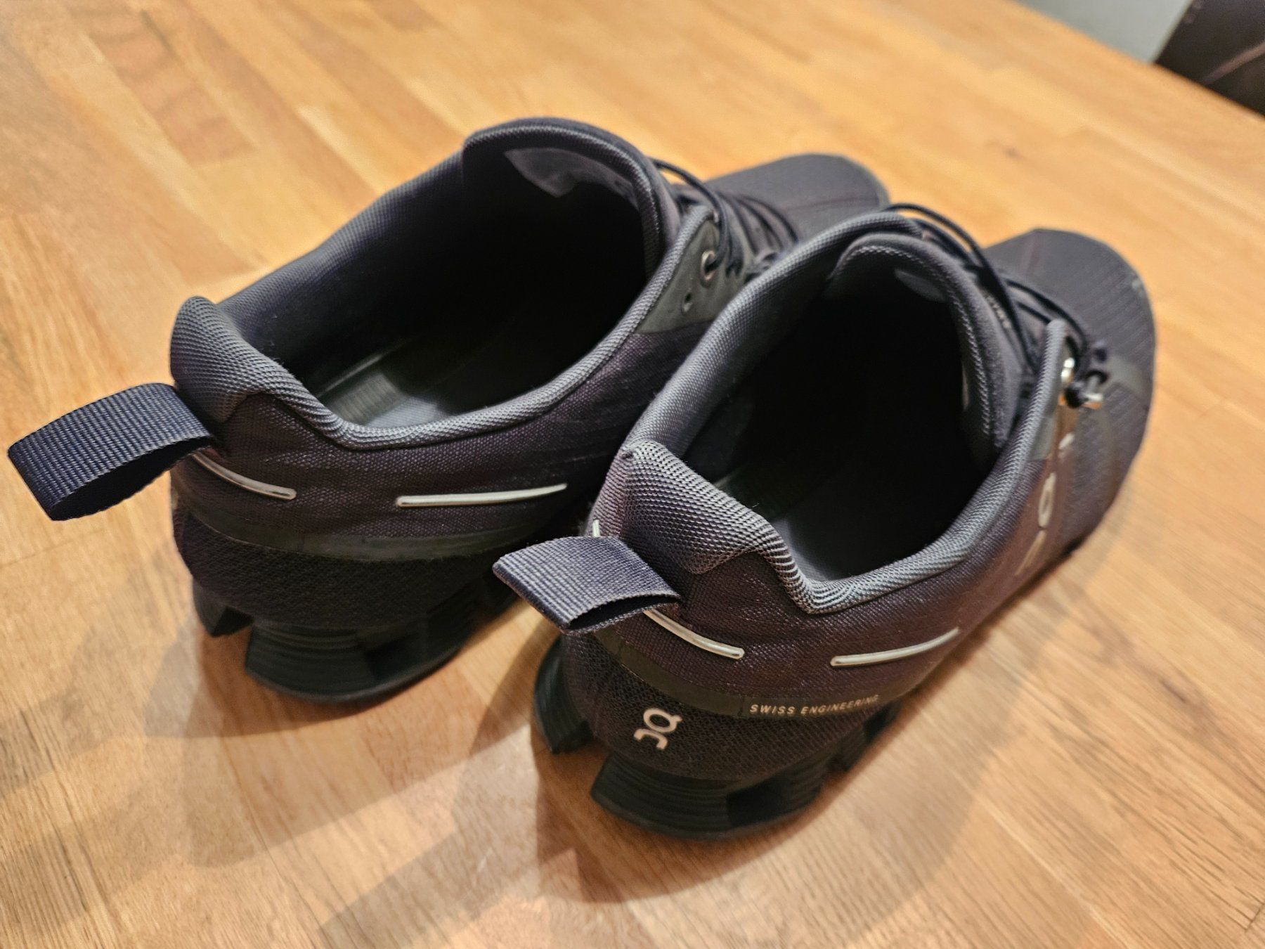 On Herrenschuhe: On Cloud TOP Occ. Lauf-Freizeit- Schuhe Waterproof Gr. 42,5 – Gebraucht aus Einsiedeln von Salusa 4