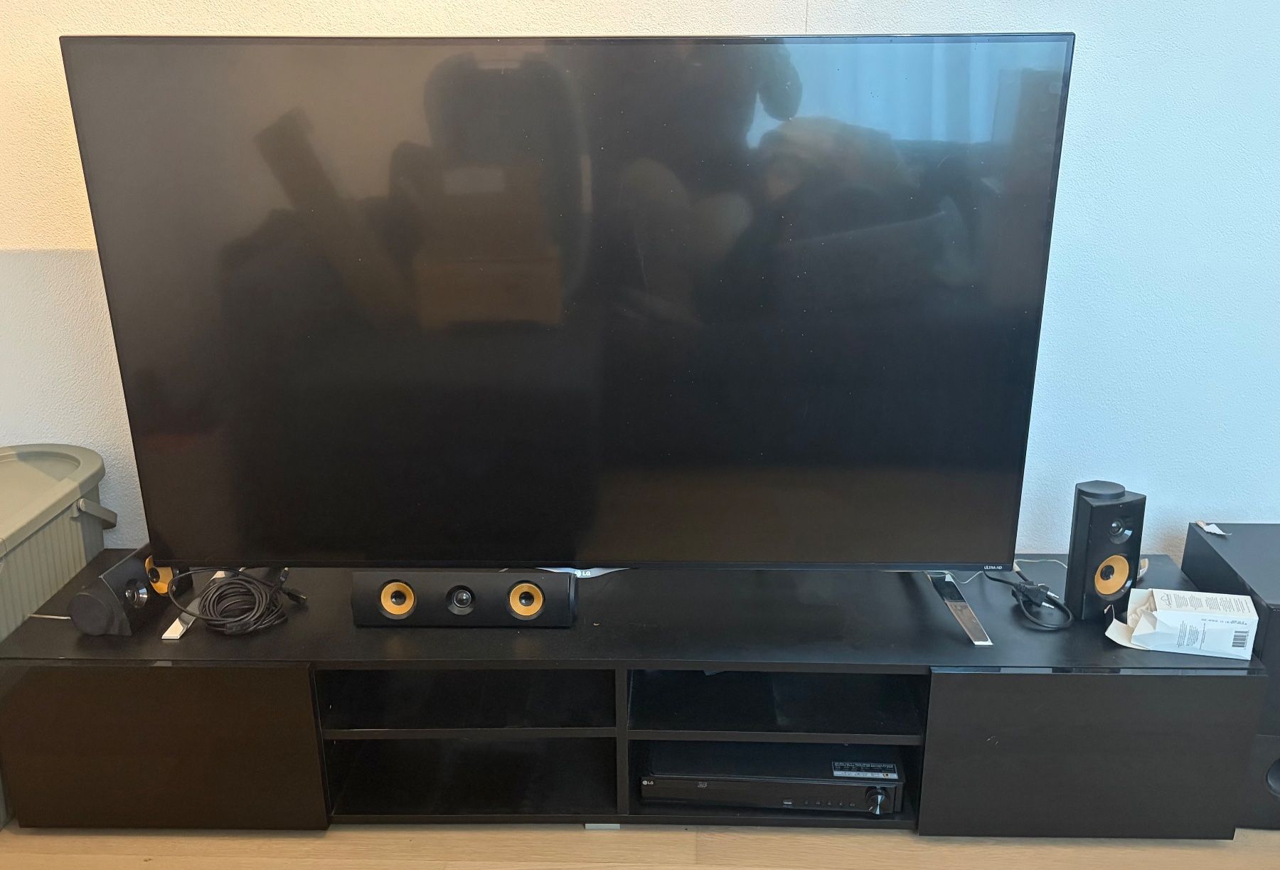 Meubles TV: TV Möbel – D'occasion à Staad SG par jea_jh7n