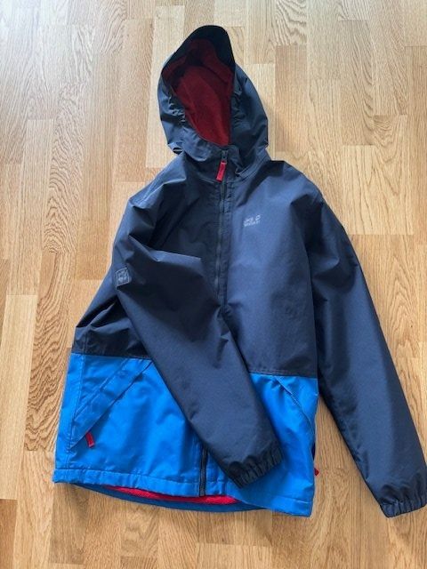 Jack Wolfskin Jacken & Mäntel: Jack Wolfskin Jacke Gr.164 wie neu – Gebraucht aus Wabern von MagdalenaWabern 1