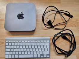 Apple Mac mini Desktop 2018 A1993 + Tastatur iCloudsperre
