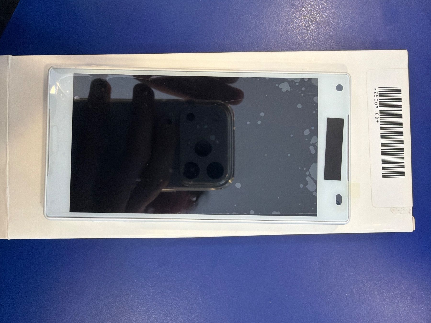 Sony Monitor: Sony Xperia Z5 Compact Display Ersatzteil Weiss – Usato da Aarau venduto da RAMESTORE
