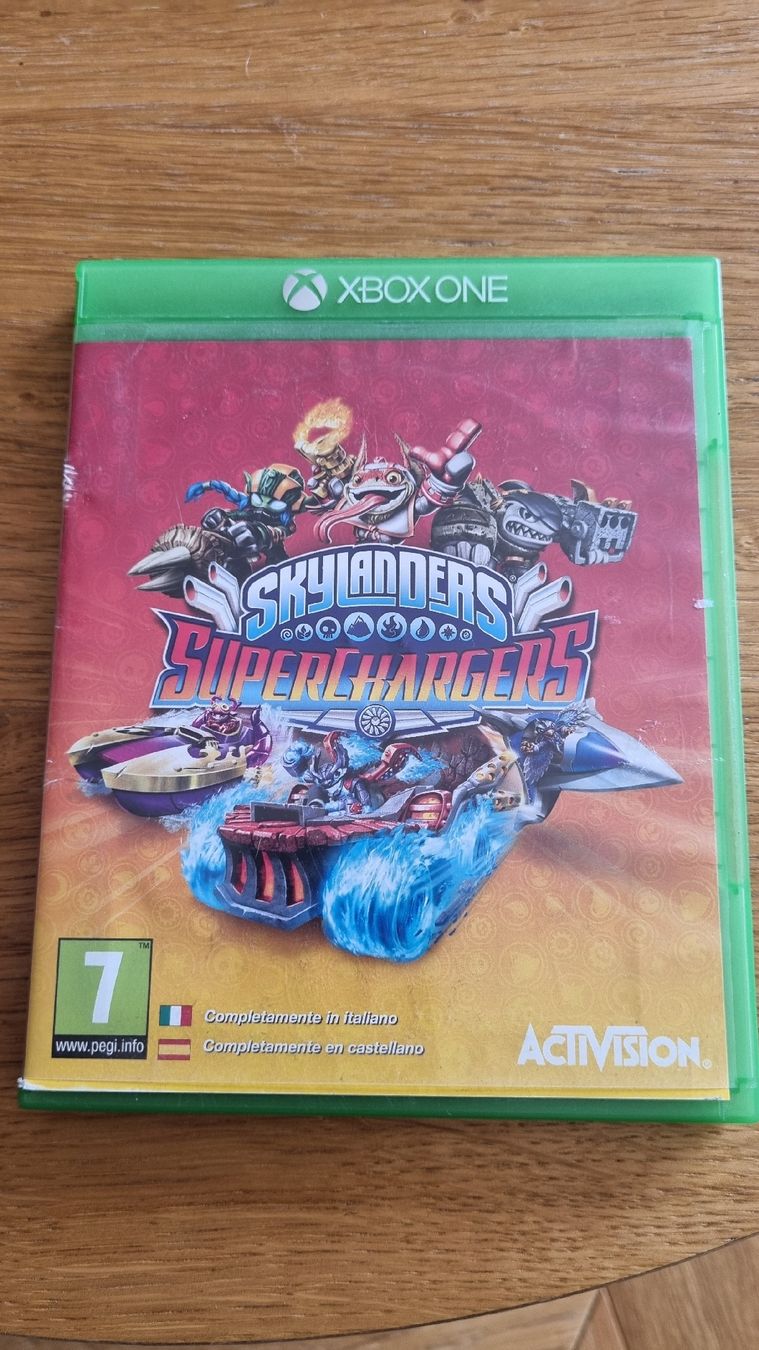 Giochi: Skylanders Superchargers (Xbox One) – Usato da Montagnola venduto da mattbert86