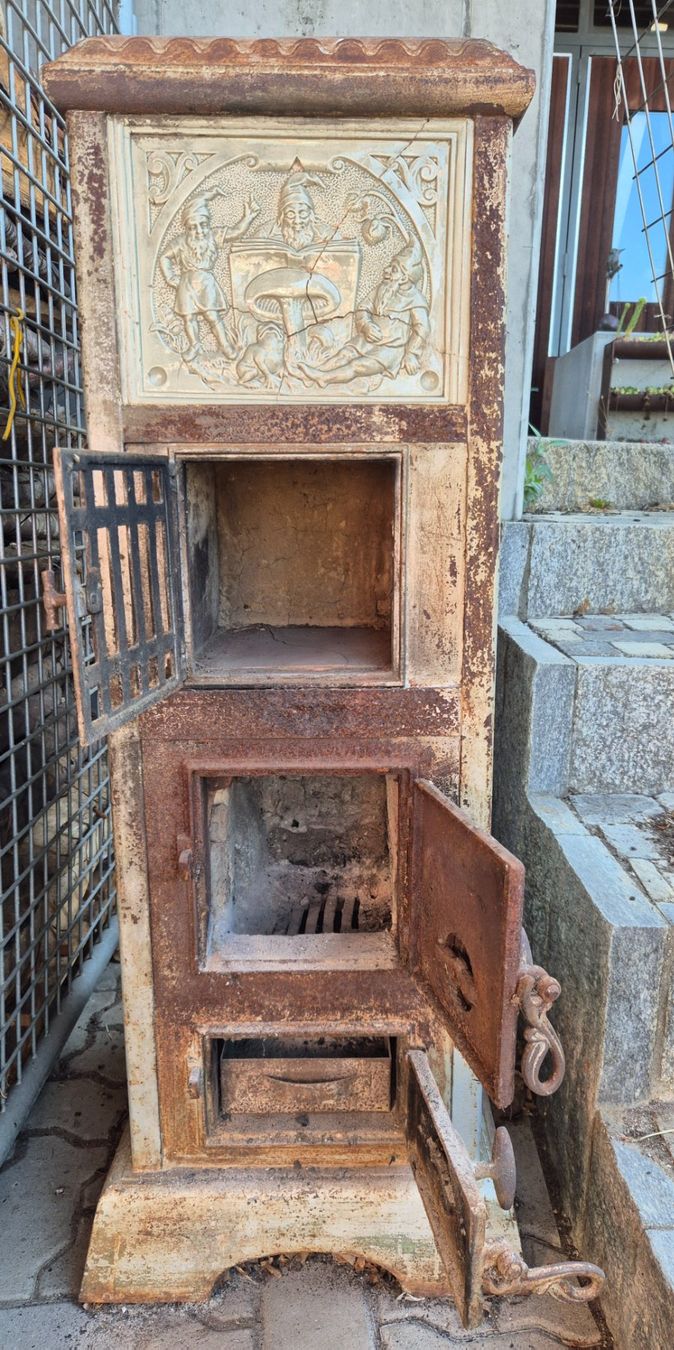 Altri mobili d'antiquariato: Antiker Ofen – Usato da Auenstein venduto da Y.C. 1