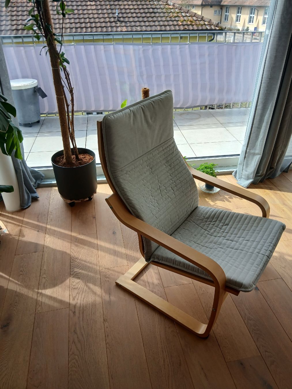 Ikea Sessel: Ikea Sessel Poäng, hellgrau, top Zustand – Gebraucht aus Oftringen von nem_6zkk 3