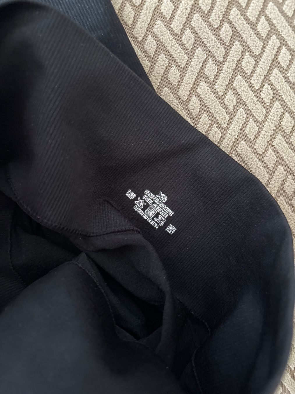 Leggings: Sport Set – Neuf avec emballage d'origine à Bern par ViksiBash 1