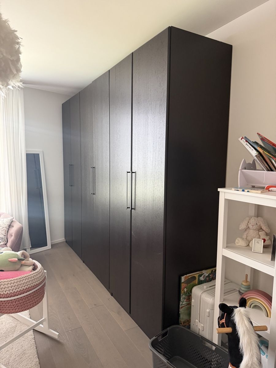 Armadi: grosser Ikea Schrank – Usato da Amriswil venduto da zan_vsq2 4