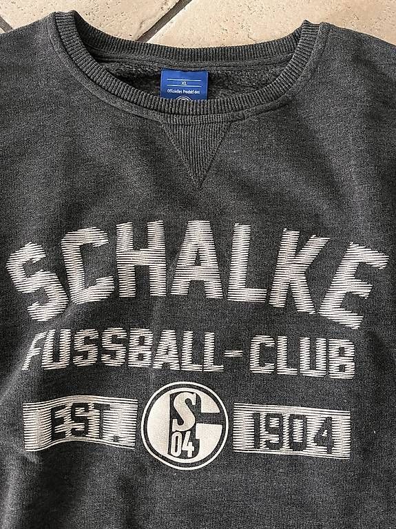 Maglioni & Felpe: Schlake 04 Pullover – Usato da Studen BE venduto da sch_z82c 1