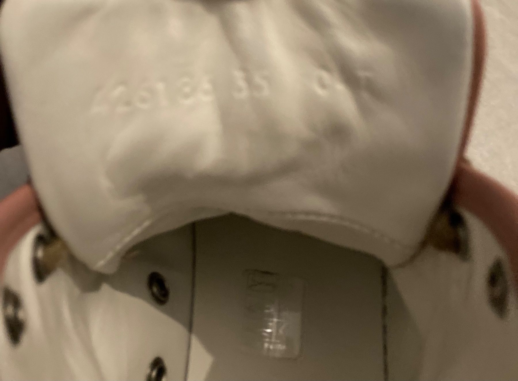 Gucci Scarpe da donna: Gucci sneakers no 35 – Usato da Paradiso venduto da Kayakara 4