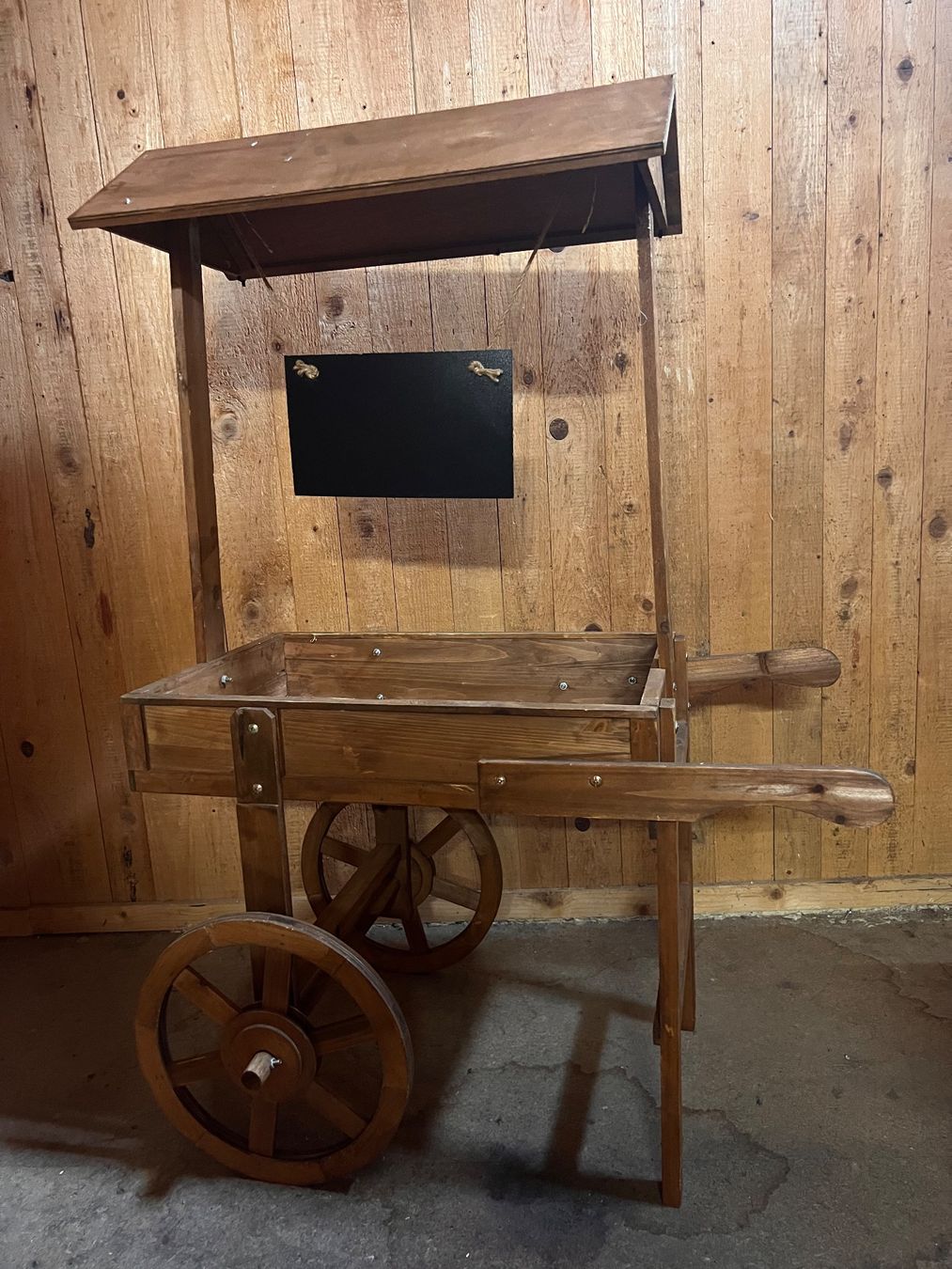Vasi per fiori: Blumenwagen aus Holz – Usato da Rikon im Tösstal venduto da kevinsche1 1