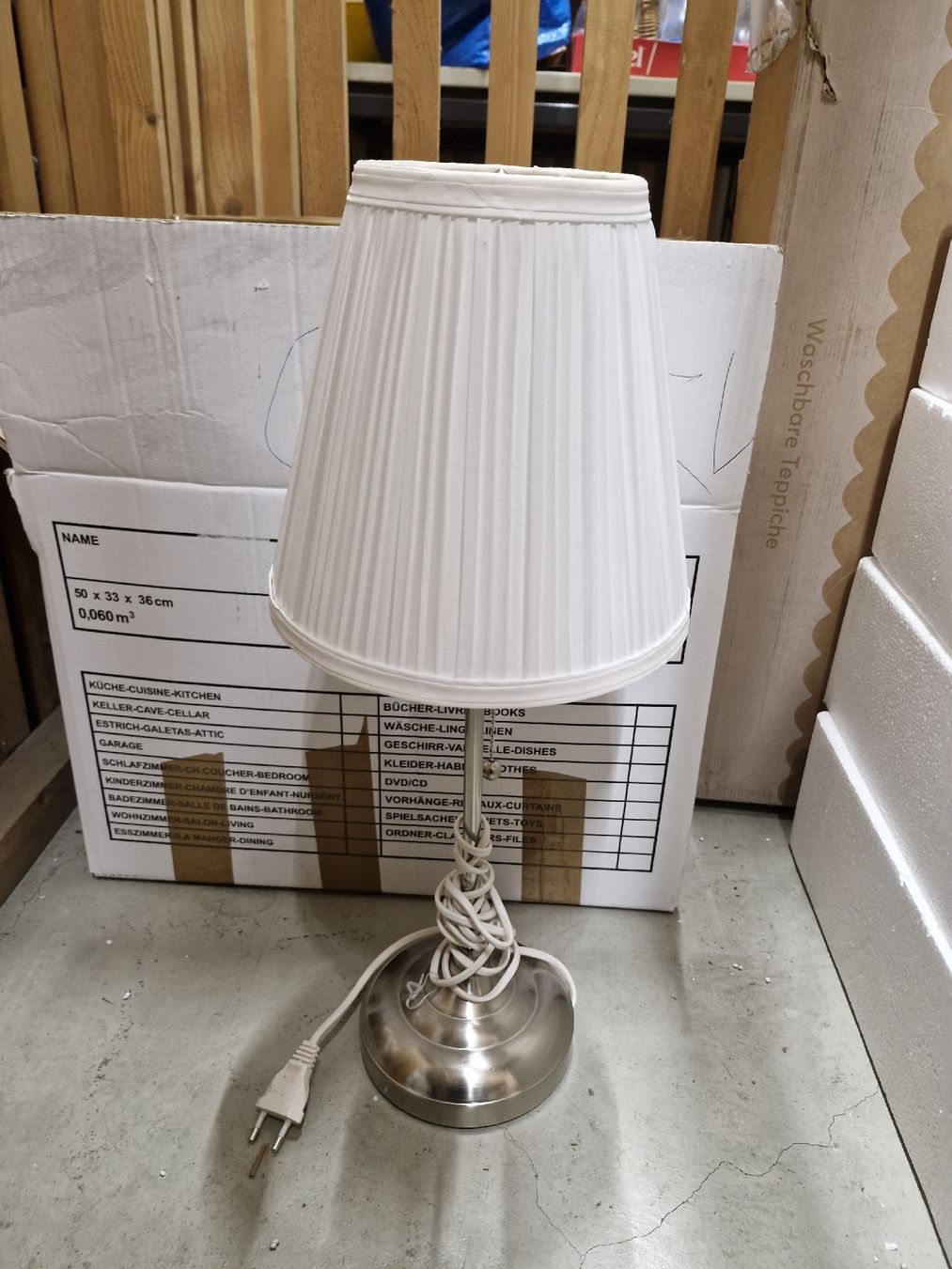 Ikea Lampade: Table lamp! – Usato da St. Gallen venduto da ash_htw6
