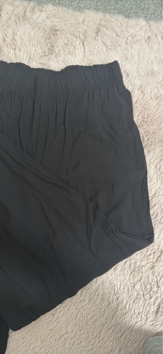 H&M Hosen: Schwarze Stoffhose – Neu (gemäss Beschreibung) aus Benglen von Shamily 2