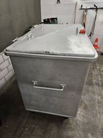 Abfallcontainer 800l