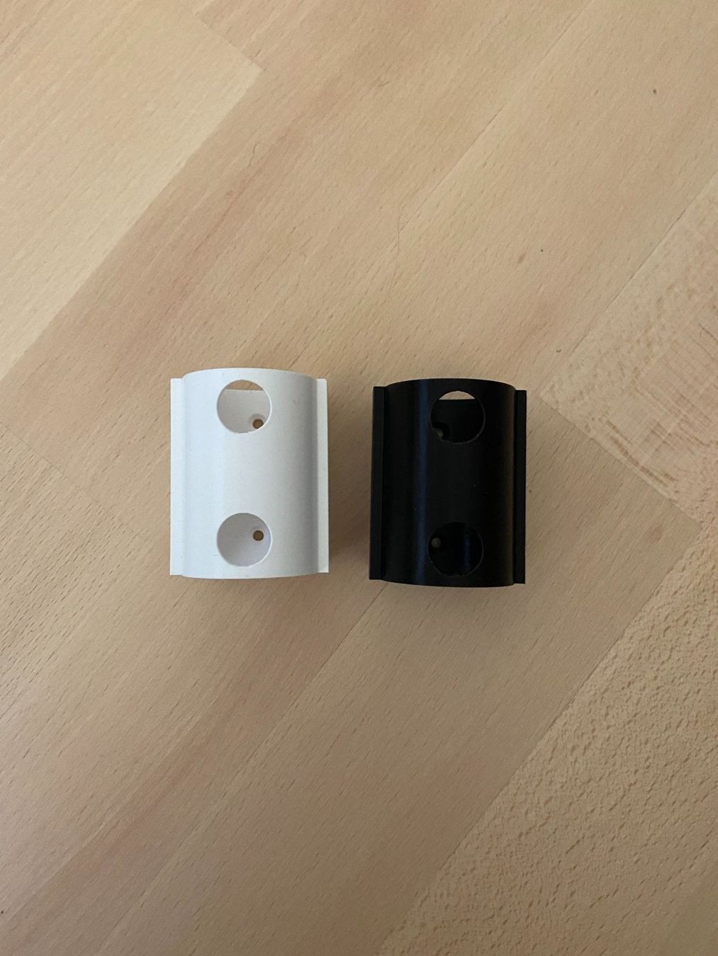 Dyson Aspirapolveri & Accessori: Dyson doppel Zubehör Wandhalter – Nuovo (secondo la descrizione) da Bassersdorf venduto da reimerm88 1