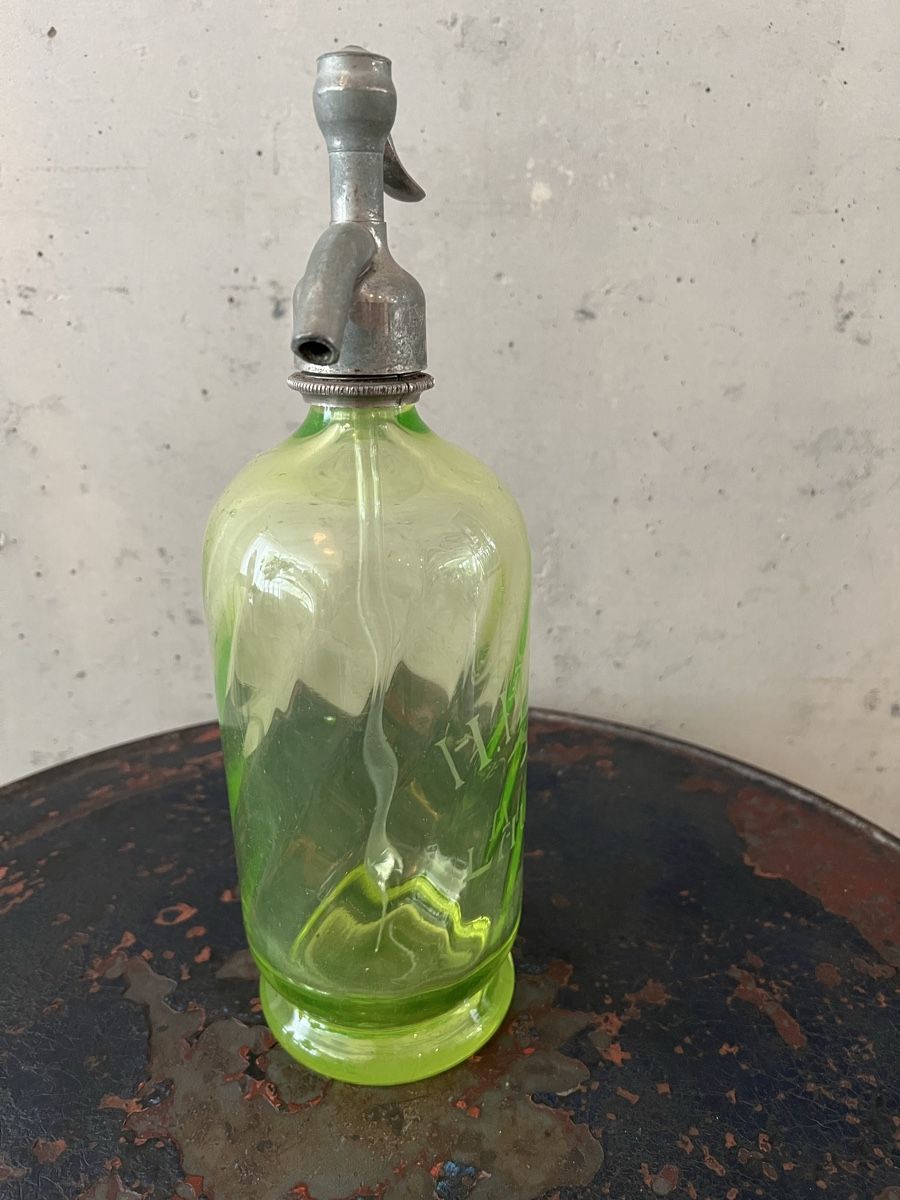 Bottiglie: Antike Syphonflasche aus Uranglas – Usato da Wabern venduto da La-Vitrine 2