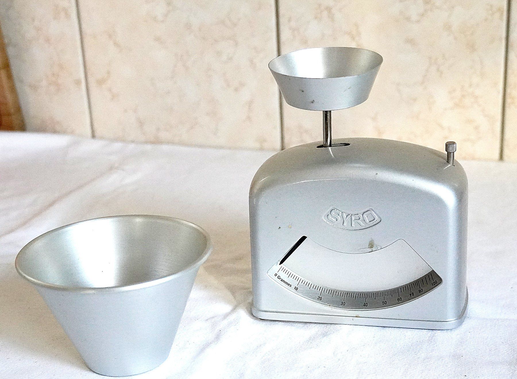 Syro Accessori da laboratorio: SYRO Waage Becherwaage bis 100g – Usato da Baar venduto da 2cvbaar 2