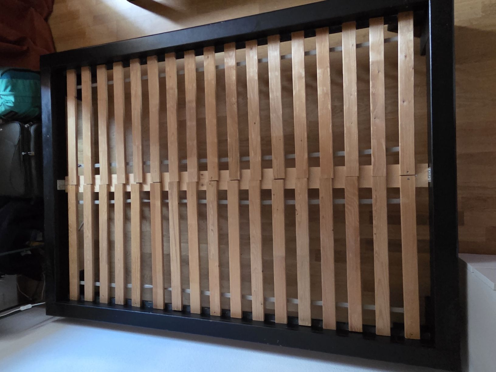 Betten: Bettgestell schwarz Holzrost – Gebraucht aus Zürich von AgustinLentino 2