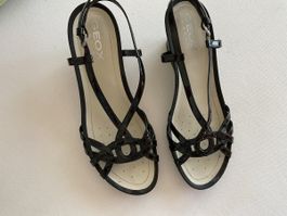 Damenschuhe Sandalen Geox schwarz Lack Grösse 38