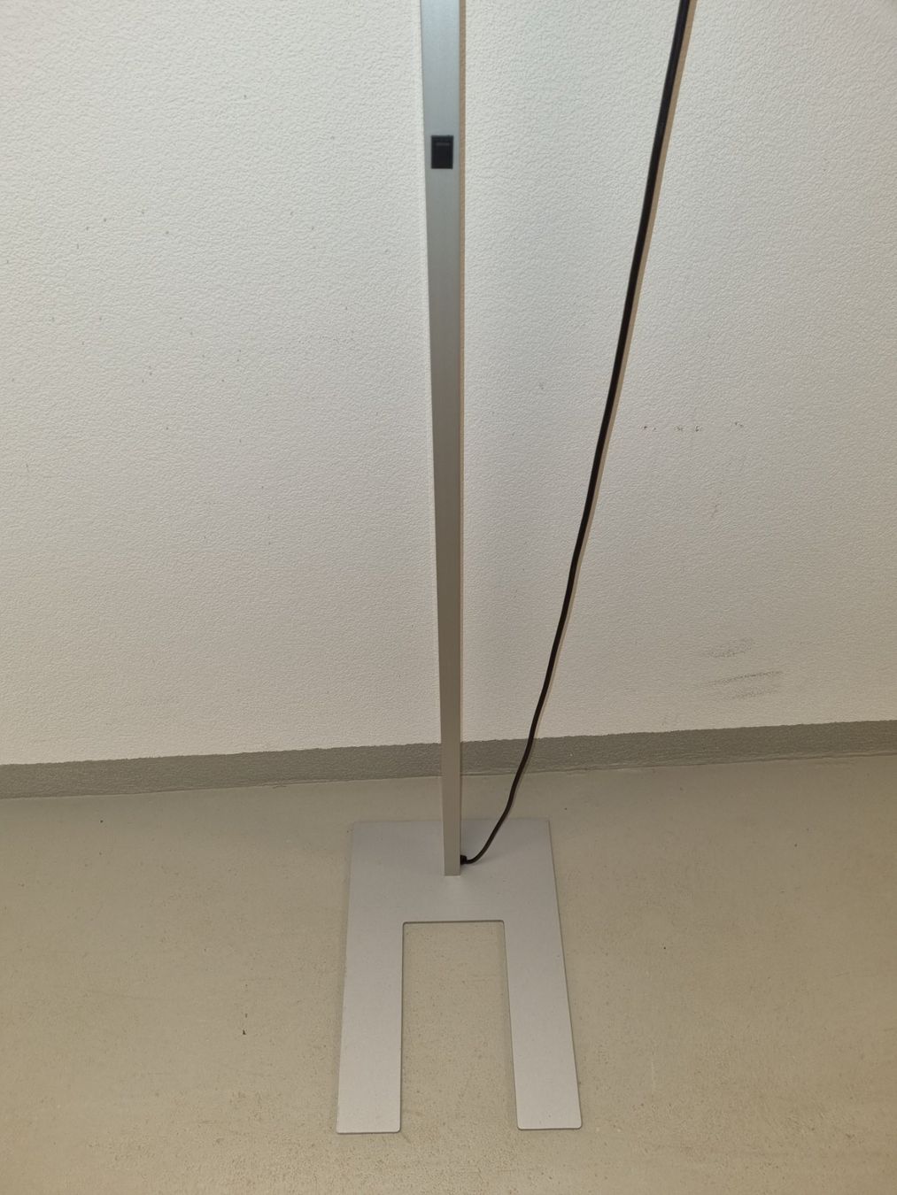 Luxo Lampade: Bürolampe LUXO – Usato da Bülach venduto da wagGenossenschaft 5
