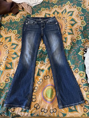 Jean Miss Me coupe bootcut bleu foncé taille 27 neuf