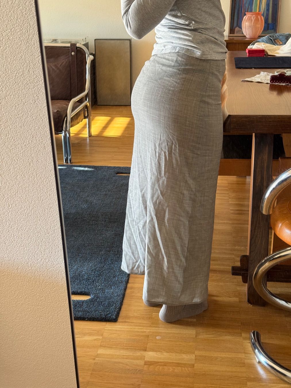 Celine Gonne: CELINE Paris - Elegant Maxi Skirt, Size 38 – Usato da Fribourg venduto da mariedw 3