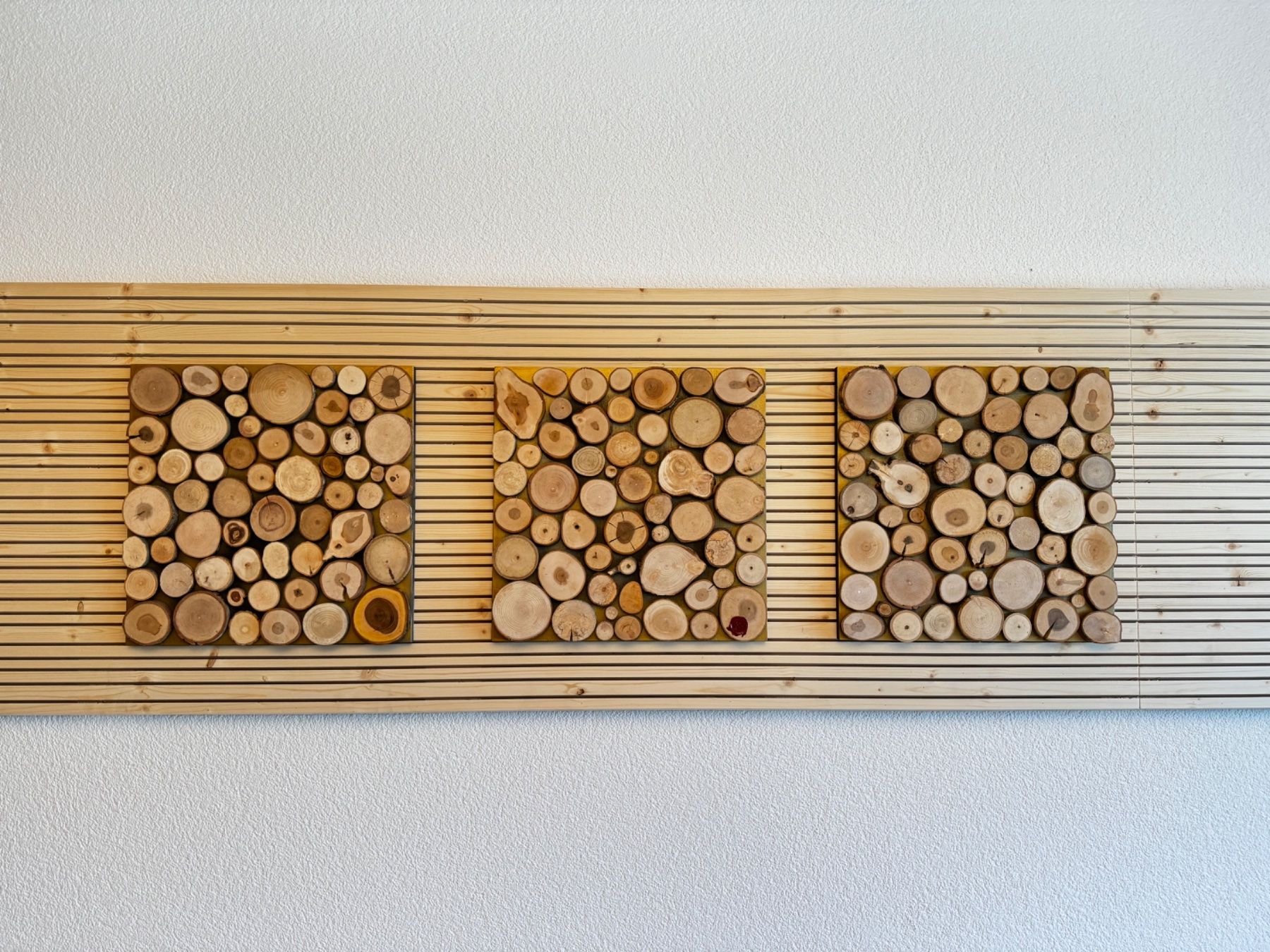 Articoli in legno: Bild aus Holzscheiben Holz – Usato da Brunnen venduto da Holz-style 2