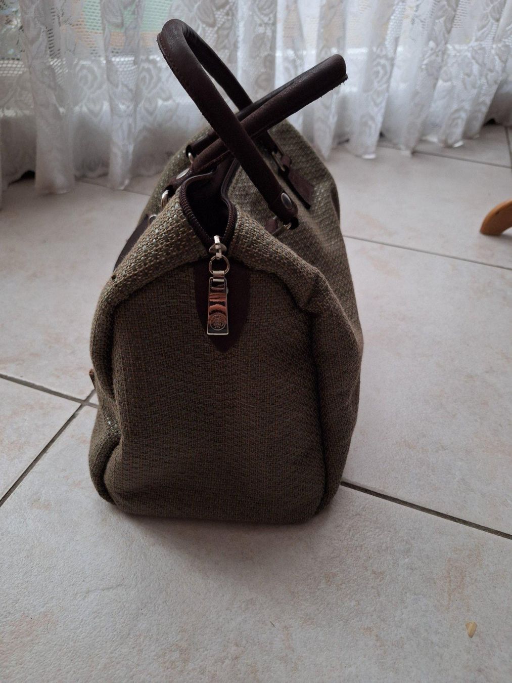 Borse da donna: Sac Maria Soler -Spain vert olive – Nuovo (secondo la descrizione) da St-Triphon venduto da Jldr0 1