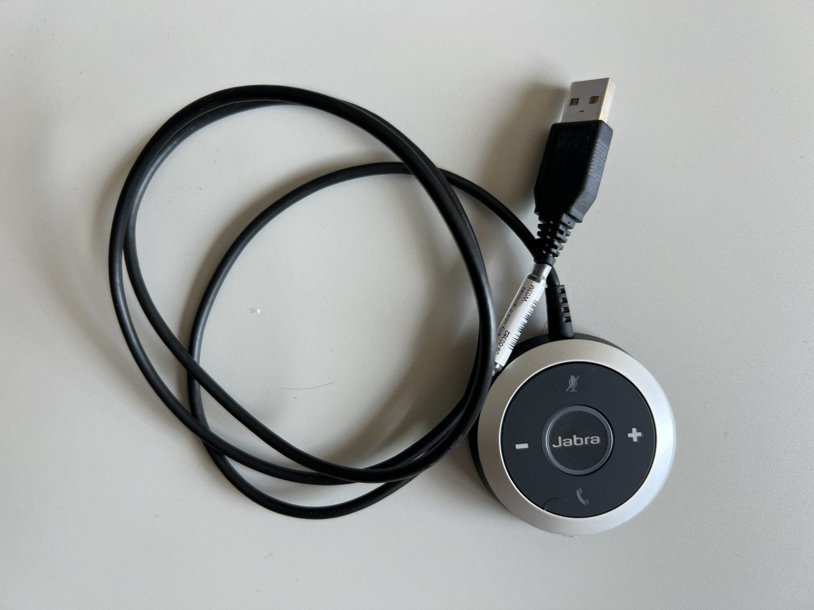Jabra Cuffie: Jabra Evolve 40 UC Stereo USB-Headset mit Tasche – Usato da Zürich venduto da Kollege7 5