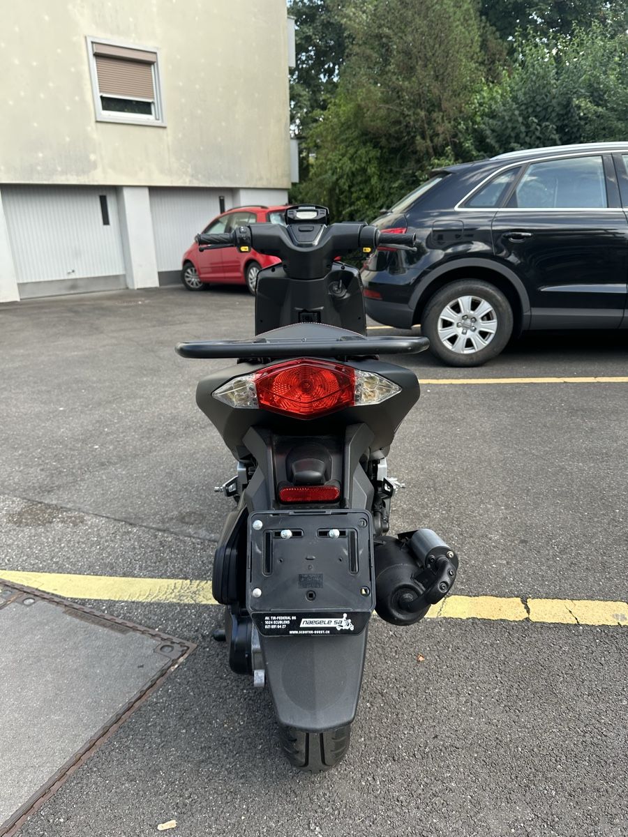 Scooters: Peugeot Speedfight 4 50ccm – Gebraucht aus Baar von vok_gvw7 3
