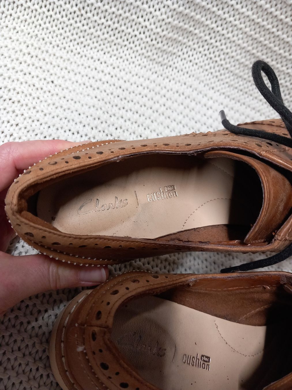Clarks Chaussures femmes: Clarks Schnürschuhe/ Budapester/ Derbies Gr.37 braun – D'occasion à Gwatt (Thun) par umwelt-brocki 2