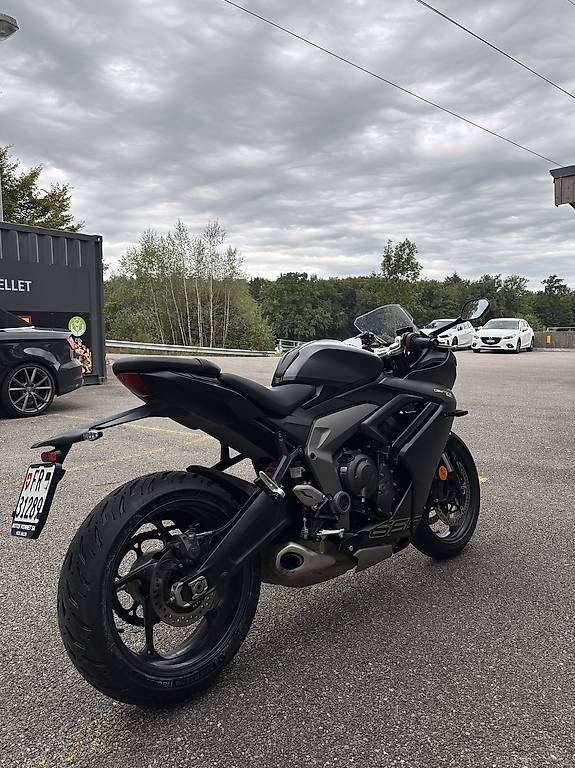 Triumph Strada: Triumph Daytona 660  2024 – Usato da Cottens venduto da tsi_lyt2 2