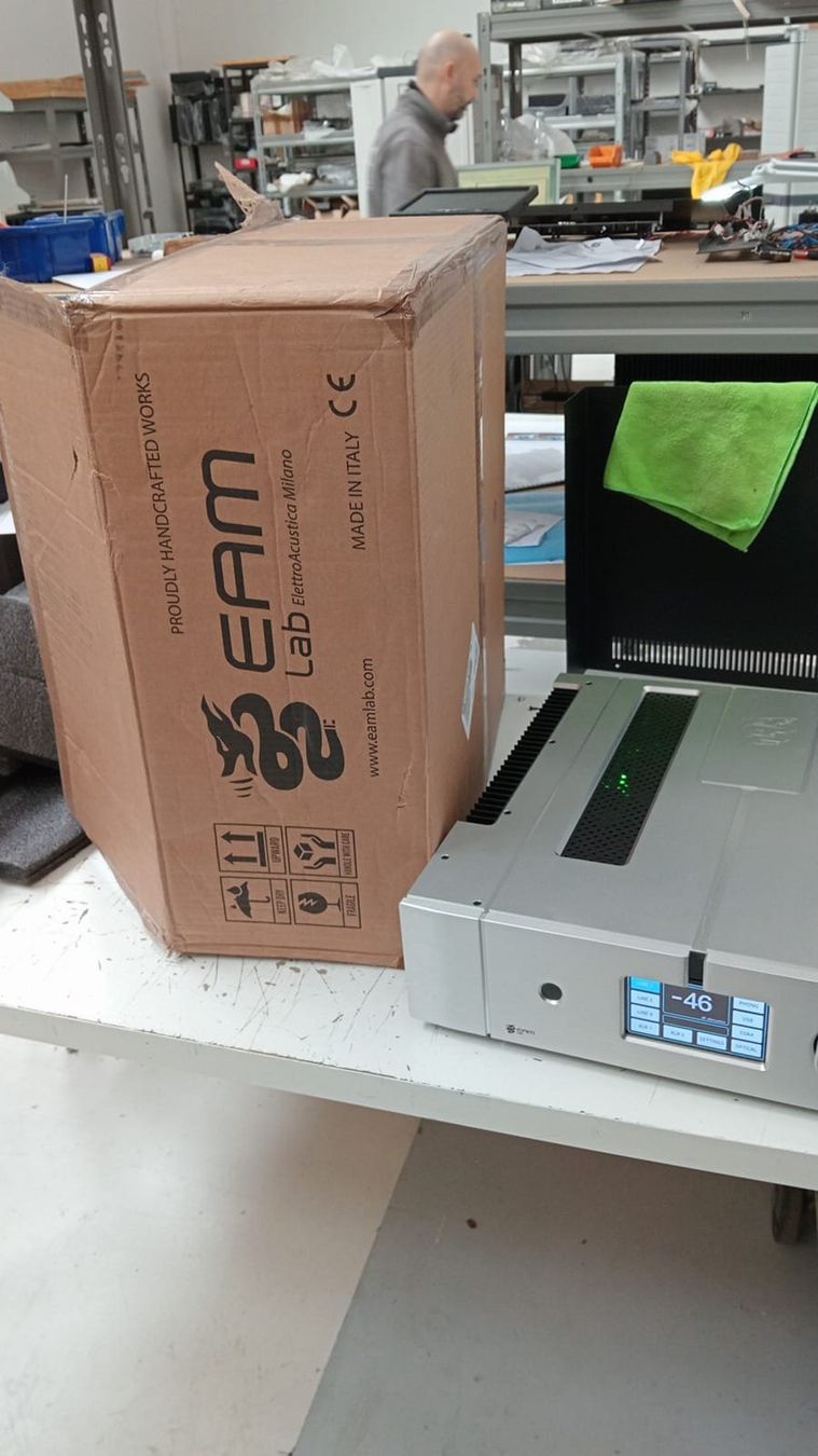 Verstärker: Ex Demo EamLab Classic 202i Integrated Dual Mono Amplifier – Neu und originalverpackt aus St-Cergue von per_6cx5 9