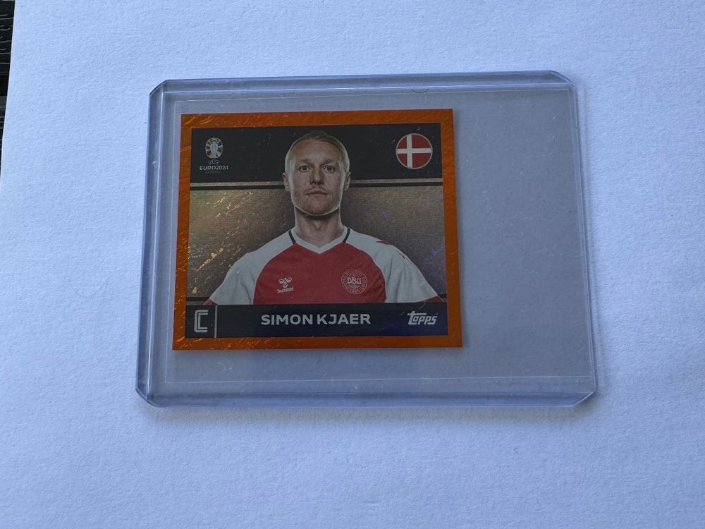 TOPPS UEFA EURO 2024 Germany Simon Kjaer Den 2 Purple Parallel Vers