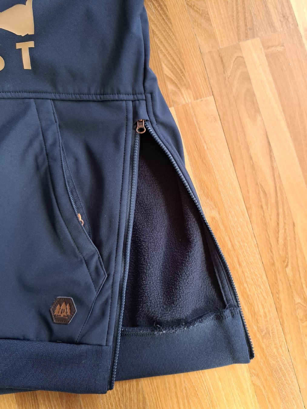 Protest Jacken: Protest Softshell Kapuzenpullover blau Grösse 140 /Neuwertig – Gebraucht aus Mollis von kae11 7