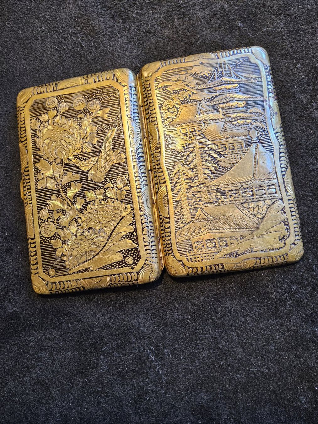 Barattoli: Antike Messing Zigarettendose JAPAN ca 1900 – Usato da Zürich venduto da helsan 9