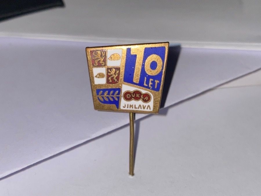 Placchette & Badge: EPINGLETTE - JIHLAVA - VILLE TCHEQUIE - 1966 – Usato da Le Brassus venduto da cinema13 1