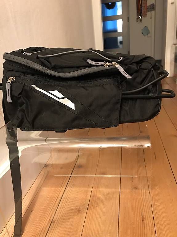 Pezzi di ricambio: Velo SET-PACK Satteltasche,  – Usato da Spiez venduto da Lenneli
