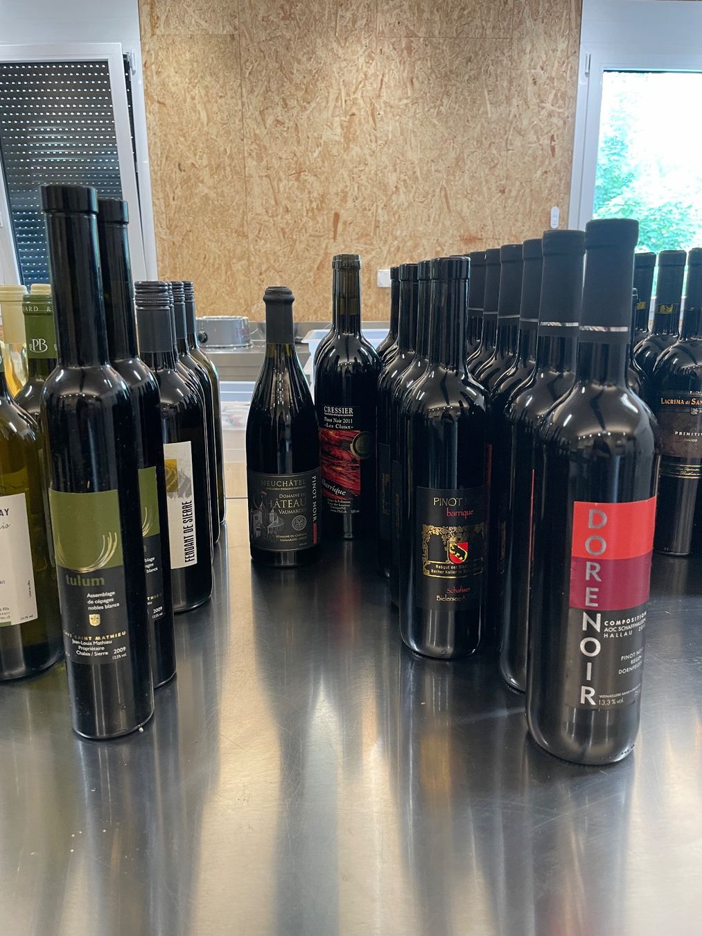Vino: Lot complet de vins – Usato da Sonvilier venduto da Kunstofft 4
