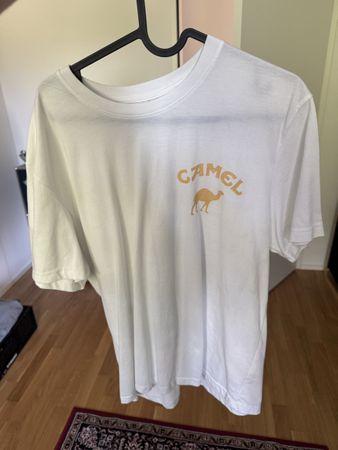 T-Shirt Camel Grösse L weiss guter Zustand