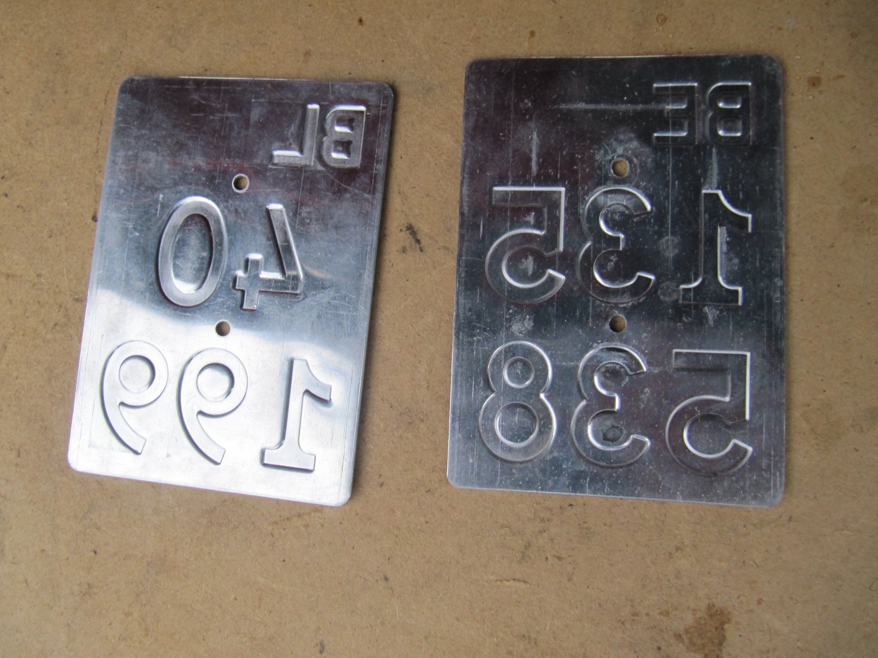 Insegne: 2x alte Mofa Schilder BL und BE – Usato da Basel venduto da stefan4057 2