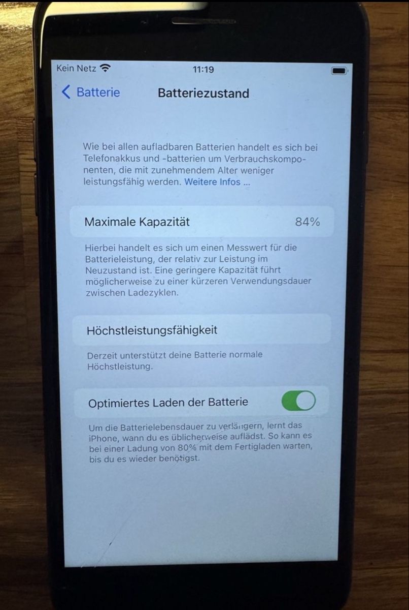 Apple Telefoni cellulari / Smartphones: iPhone 8 Plus 256GB guter Zustand – Usato da Luzern venduto da M.Ai 3