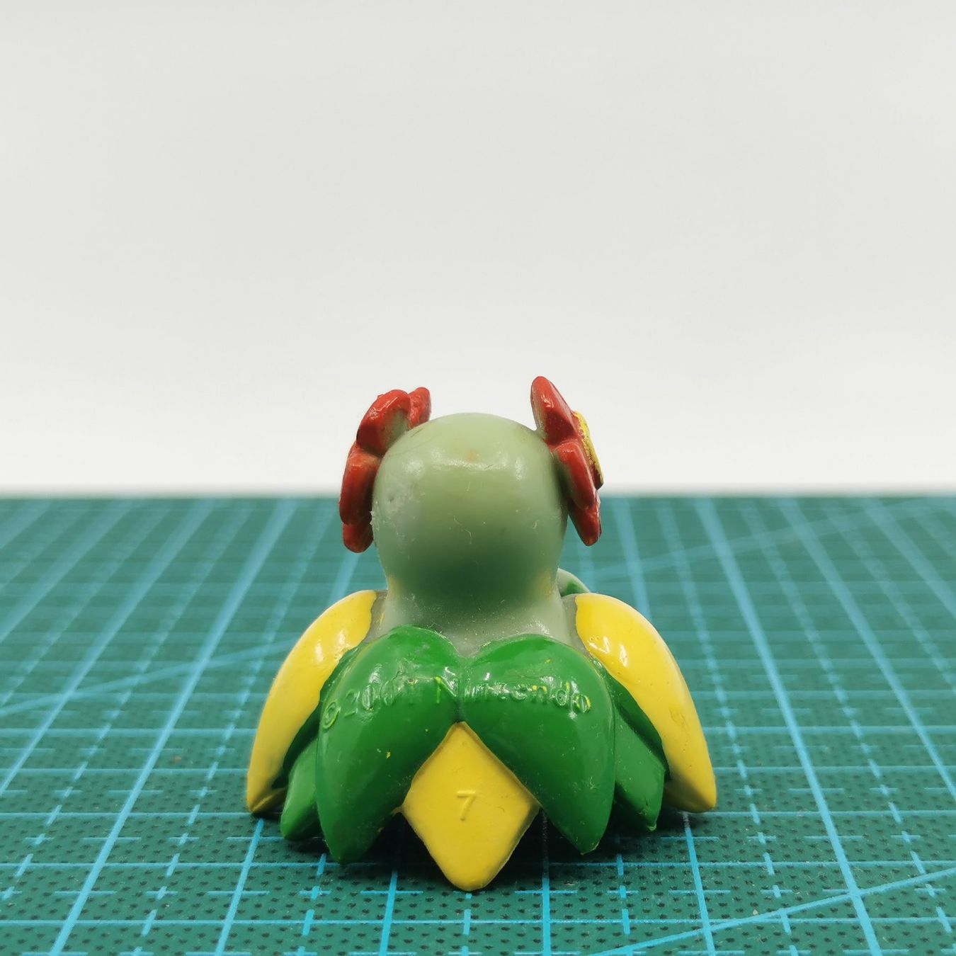Nintendo Statuette: Figurine Pokemon Joliflor Nintendo 2001 – Usato da Lutry venduto da Brocantosaurus 1