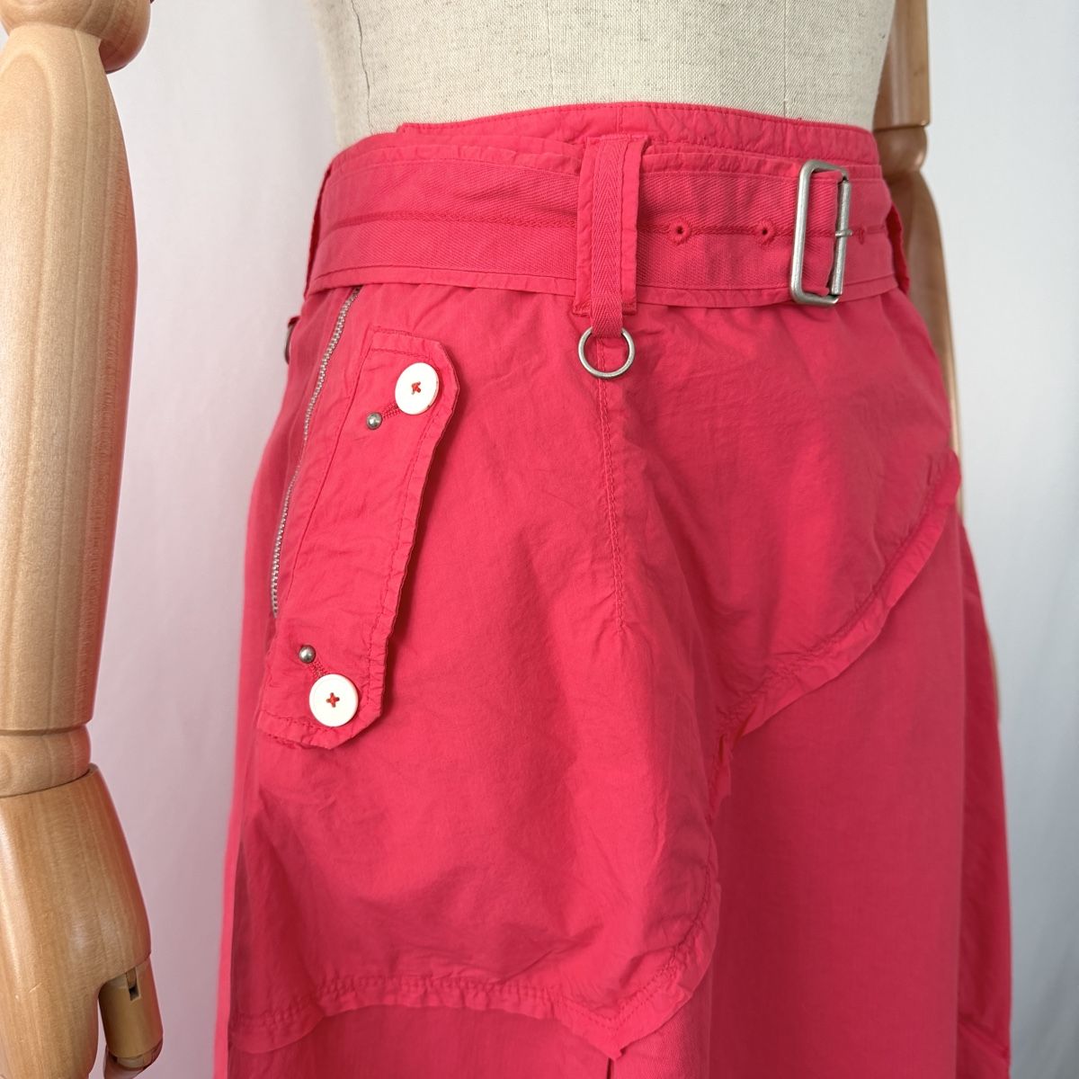 High Gonne: HIGH USE Everyday Couture Skirt – Nuovo (secondo la descrizione) da Emmen venduto da Avviivva_Com2023 2