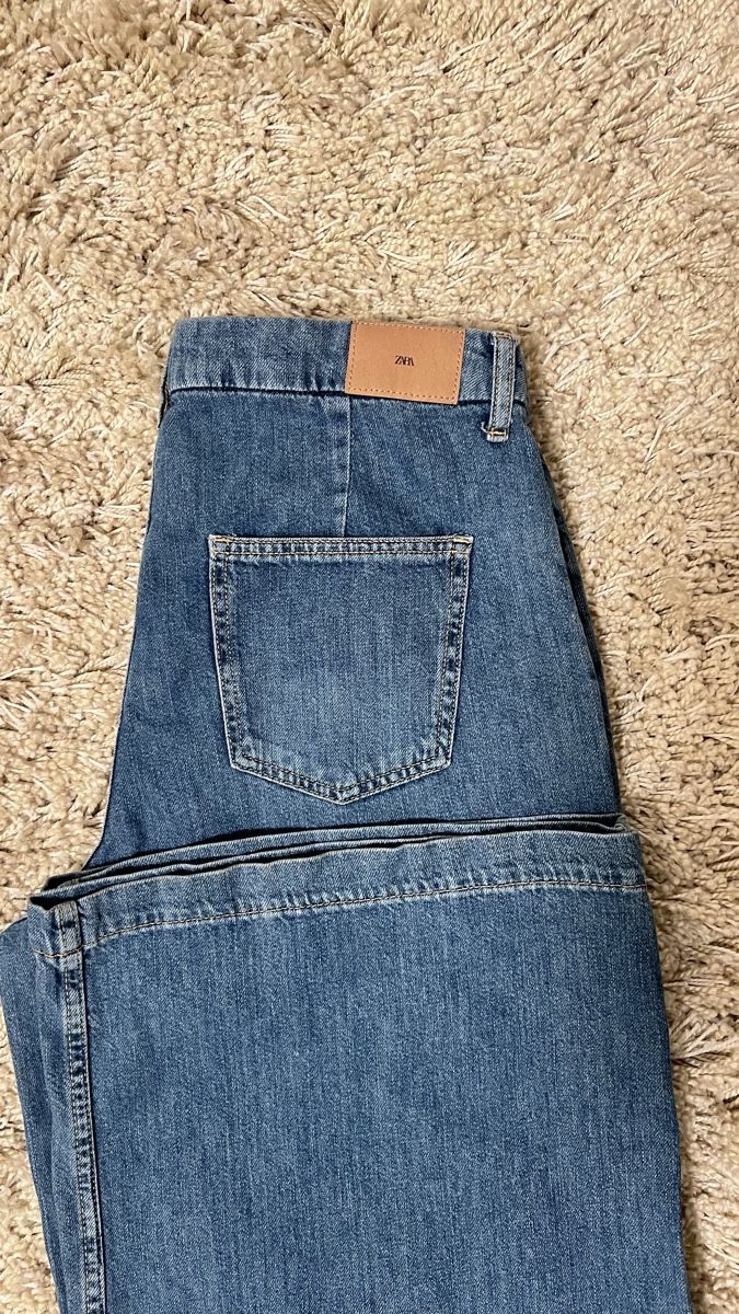 Zara Jeans: Zara  Jeans – Usato da Langenthal venduto da Yana.Chaika 4