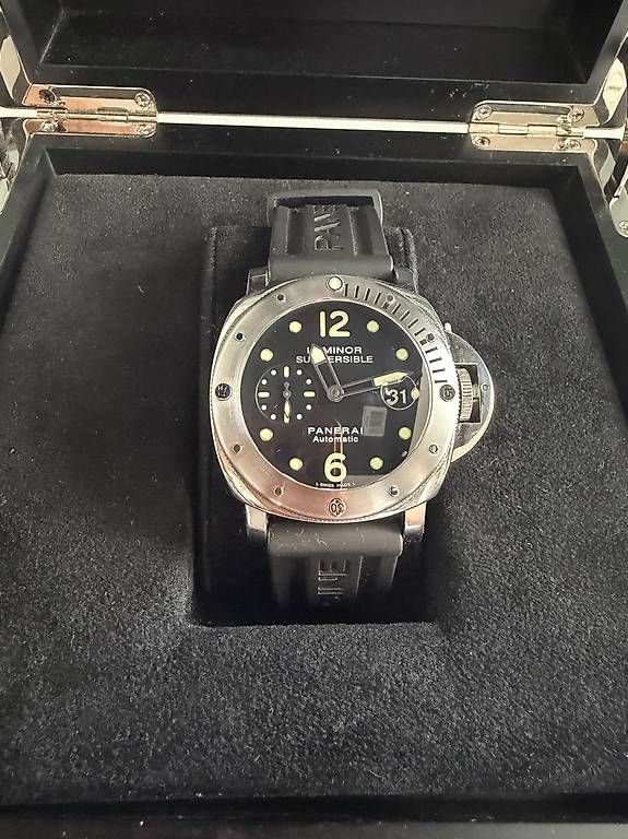 Panerai Orologi: Panerai Luminor Submersible – Usato da Zürich venduto da timeio-swapwatch 1