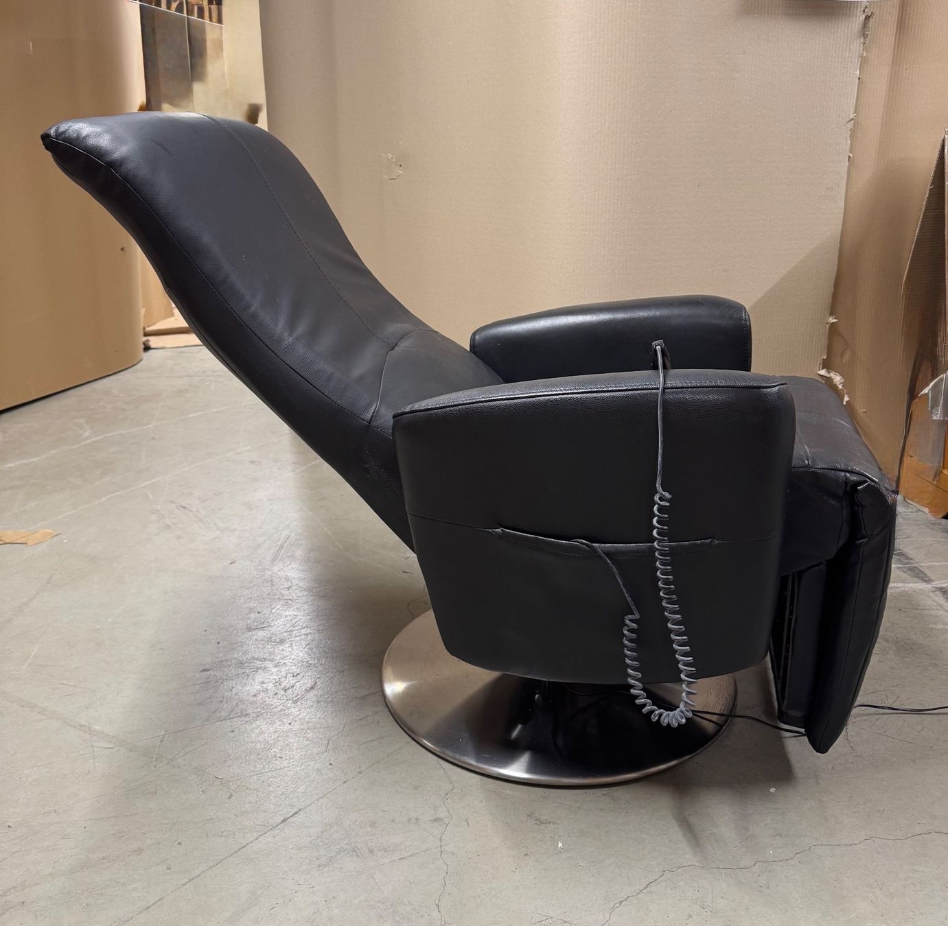 Poltrone: Fernsehsessel Leder – Usato da Volketswil venduto da CHEF2222 5